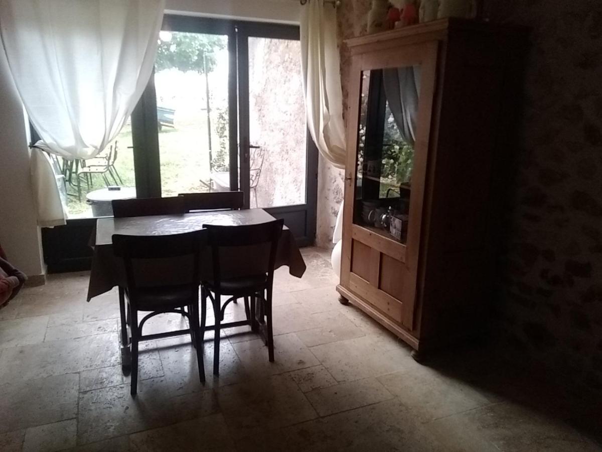 Studio Independant Dans Ferme Equestre أوبس المظهر الخارجي الصورة